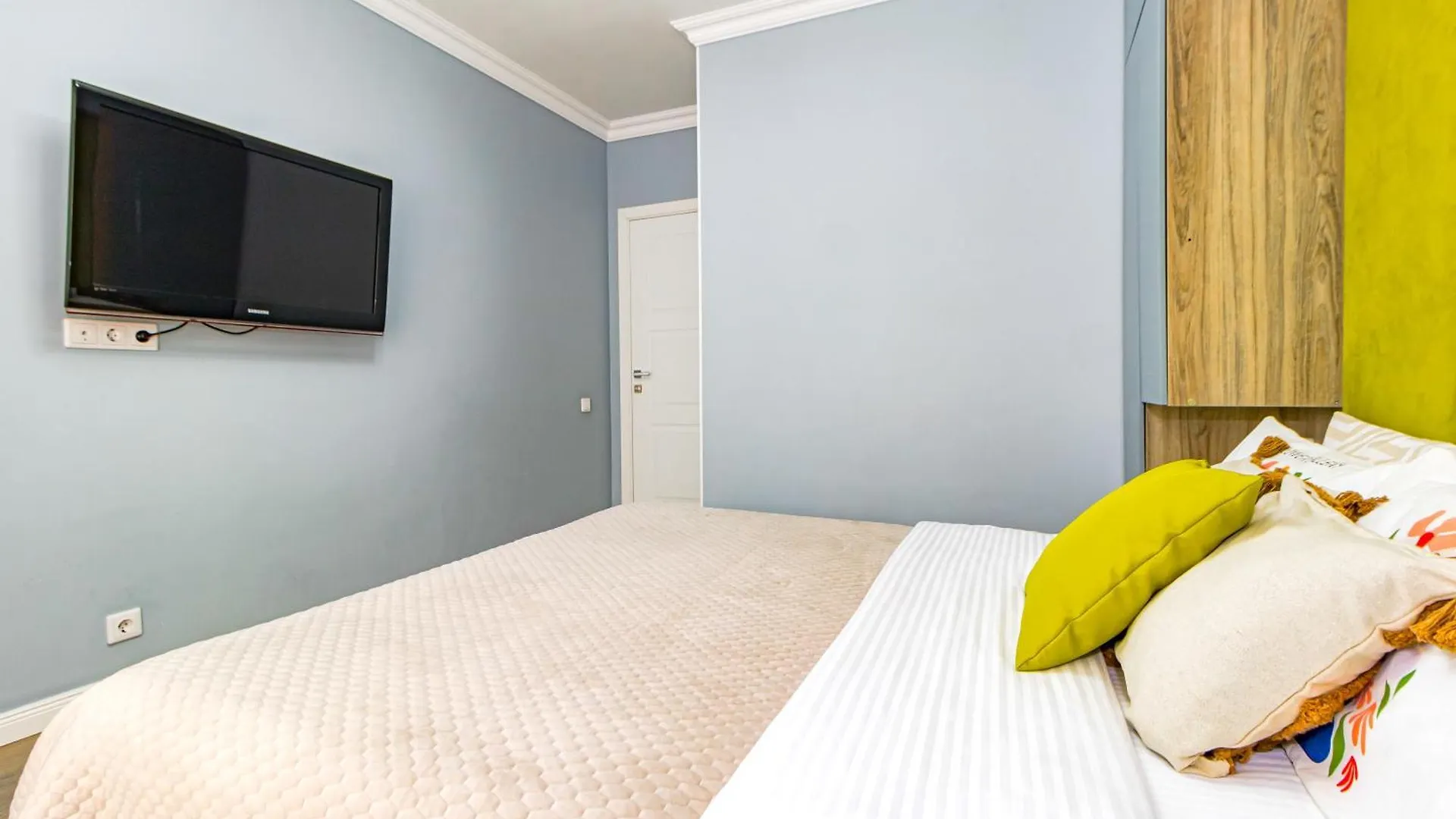 Apartment Smart Inn Апартаменты Возле Ботанического Сада, Expo Nur-Sultan  Kazakhstan
